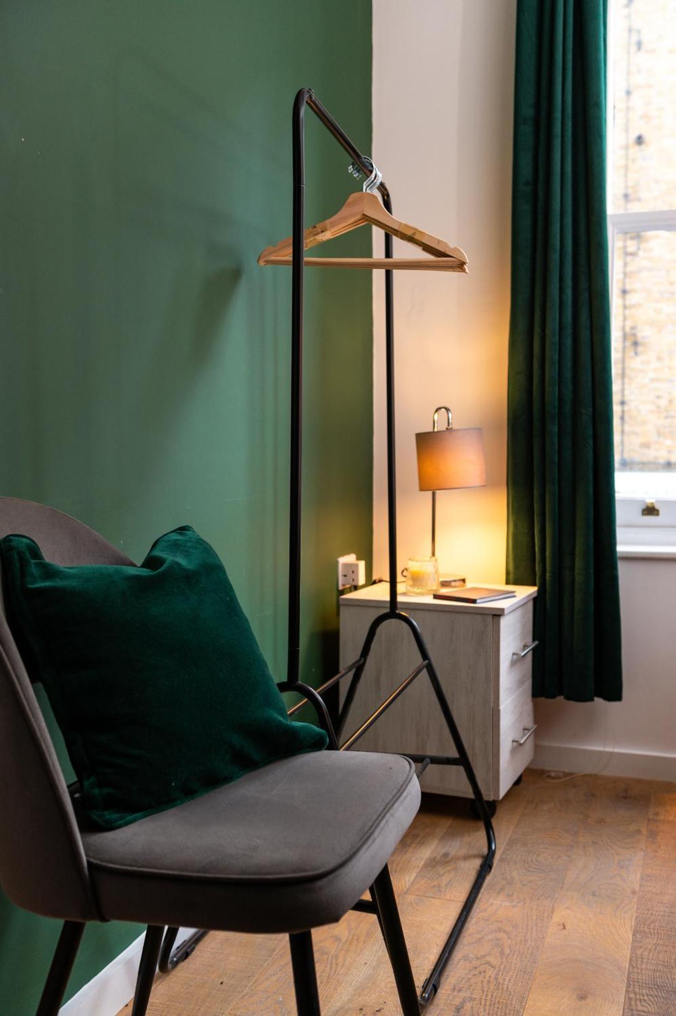 1Br Stylish Flat By Hostarahomes, Near Liverpool Street, Prime London Location, Sleeps Up To 4 Esterno foto